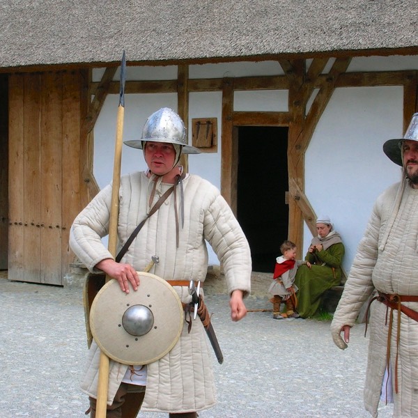 Bachritterburg Kanzach, Oberschwaben 05-09