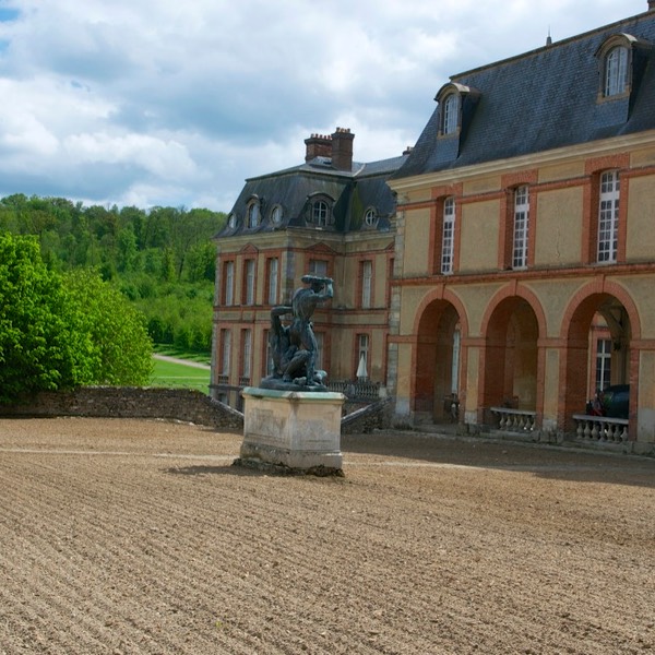 Chateau Dampierre,
Ile-de-France 05-13