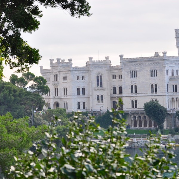 Miramare, Triest 10-13