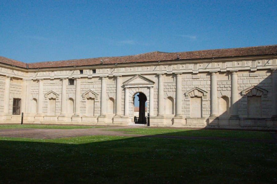 Palazzo del T, Mantua, Veneto 04-2014