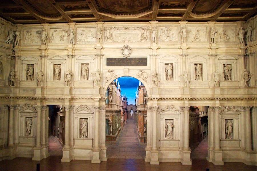 Teatro Olimpico, Vicenza, Veneto 04- 2014